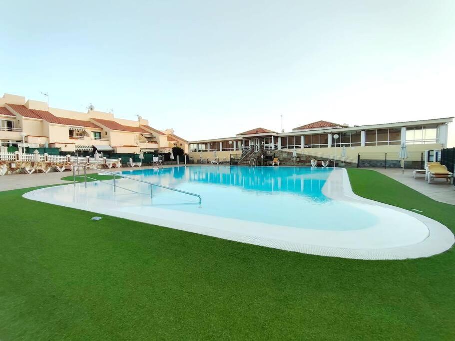 Pool Apartment Maspalomas By Wave Properties San Bartolome de Tirajana  Exterior photo